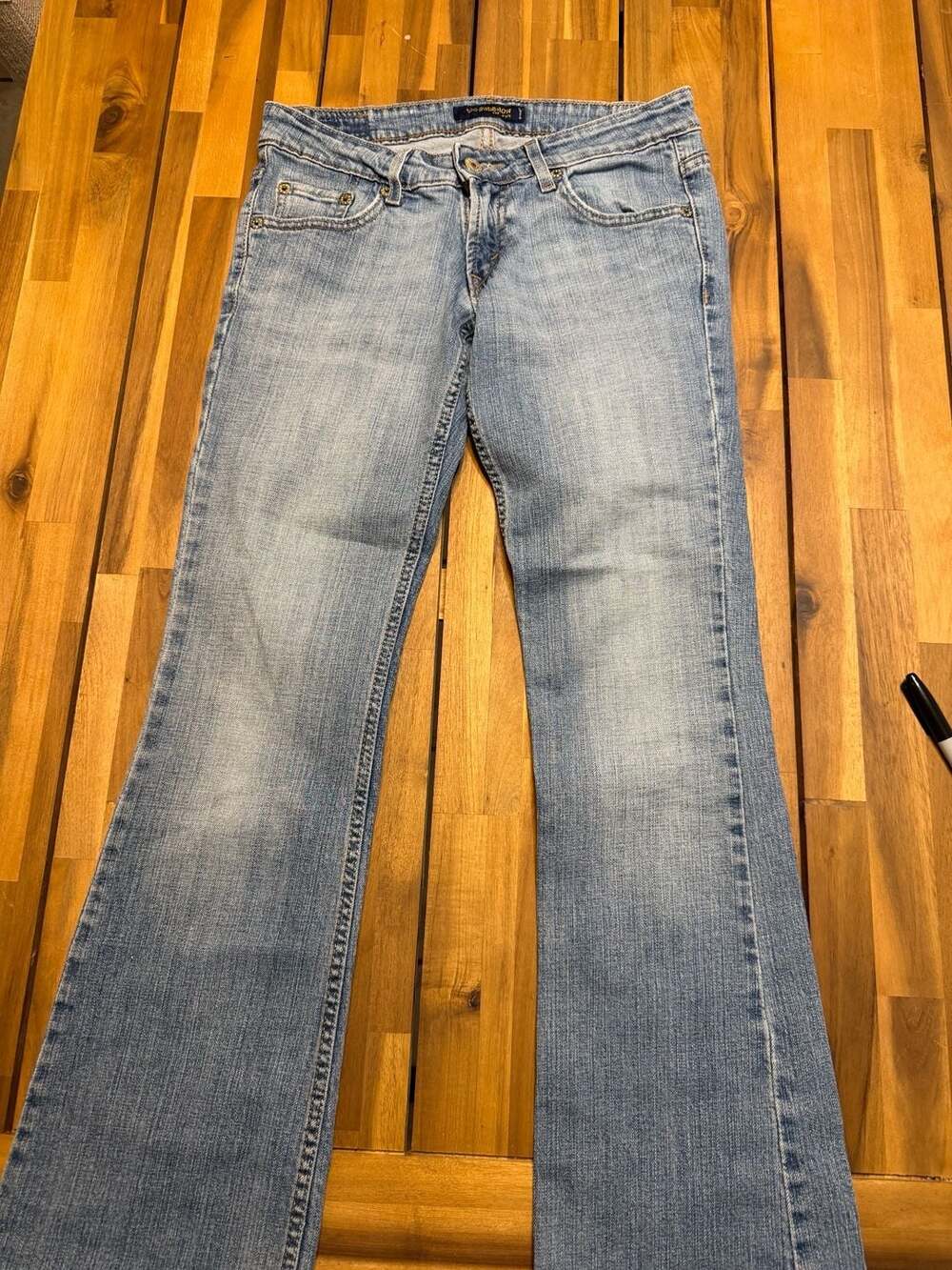 Levi's 524 Too Superlow Bootcut Jeans Light Wash Size 3 Short